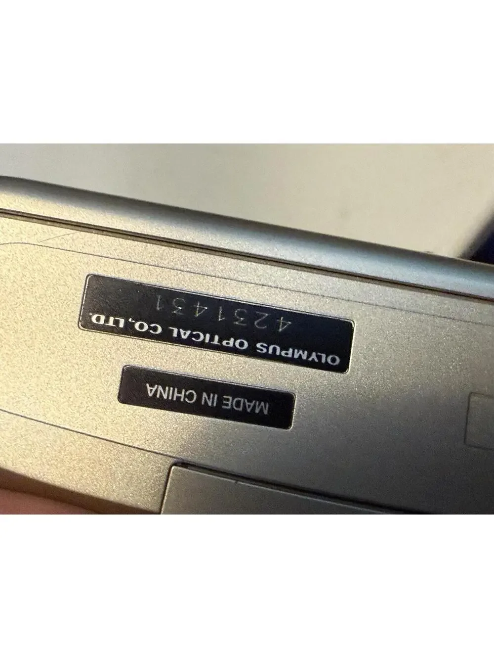 Olympus Stylus Zoom 105 35mm Point & Shoot Film Camera W/case, Battery, Working